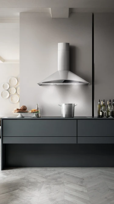 Range Hoods Wall-Mount range hood Foglia hero